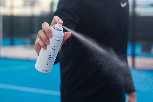 Spray para pádel: qué es, cómo usarlo y cuál es el mejor en México